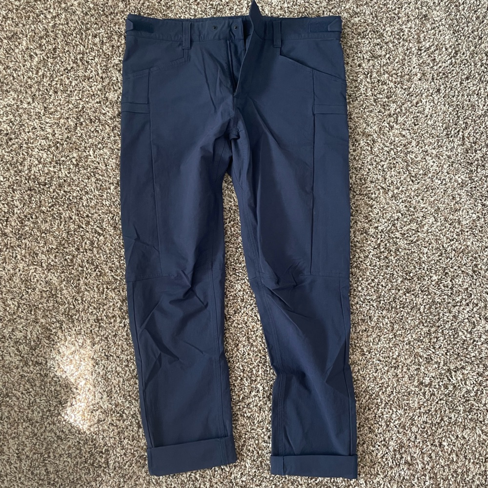 Ten Thousand Tactical Utility Pant Size 32 in Navy